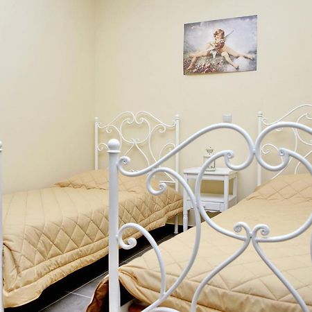 Provenzo And Meliti Villas 로우드하타 외부 사진