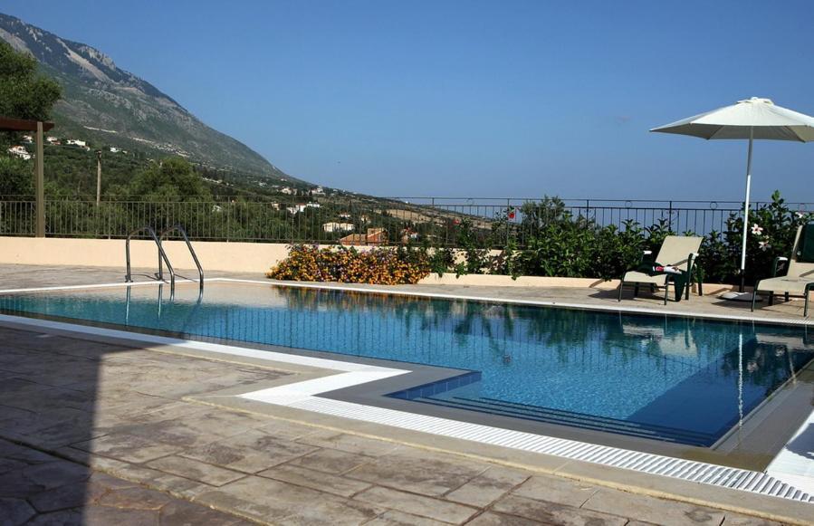 Provenzo And Meliti Villas 로우드하타 외부 사진