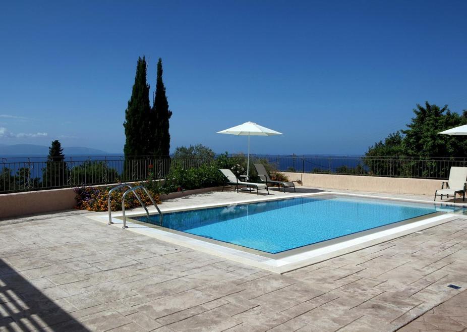 Provenzo And Meliti Villas 로우드하타 외부 사진