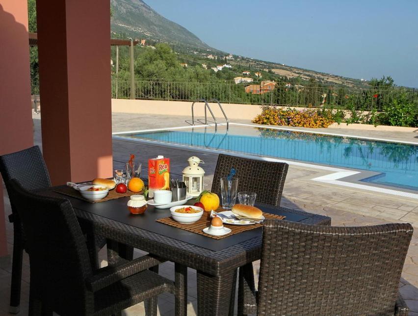 Provenzo And Meliti Villas 로우드하타 외부 사진